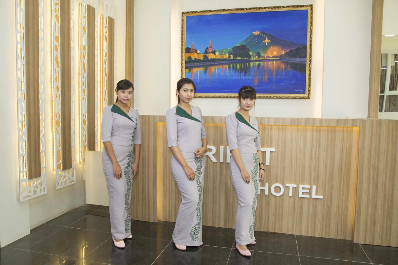 Orient Hotel Mandalay Exterior photo